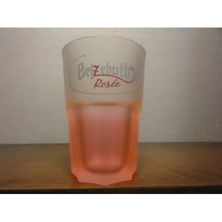 1 VERRE BELZEBUTH ROSEE 25CL HT. 12CM