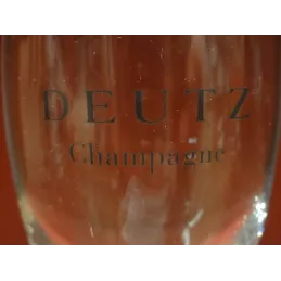 5 FLUTES A CHAMPAGNE DEUTZ 13CL