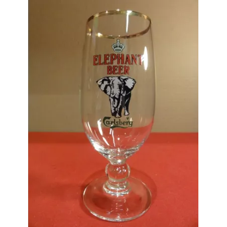 6 VERRES CARLSBERG ELEPHANT 25CL HT 16.20CM