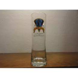 1 VERRE LA BERCLOISE 25CL HT. 17.50CM