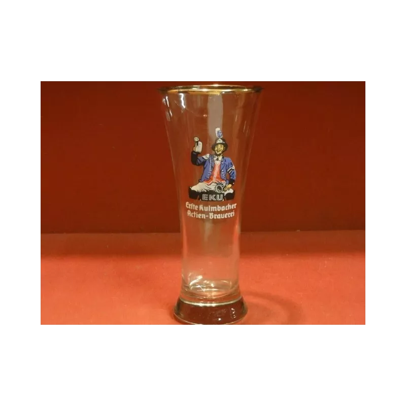 1 VERRE EKU 25CL HT. 18CM