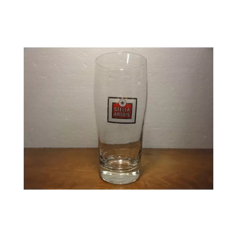 1 VERRE STELLA ARTOIS 1 LITRE HT. 20.30CM