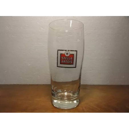 1 VERRE STELLA ARTOIS 1 LITRE HT. 20.30CM