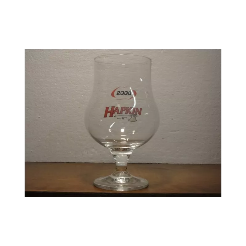 1 VERRE HAPKIN 2000 33/50CL HT. 17.50CM