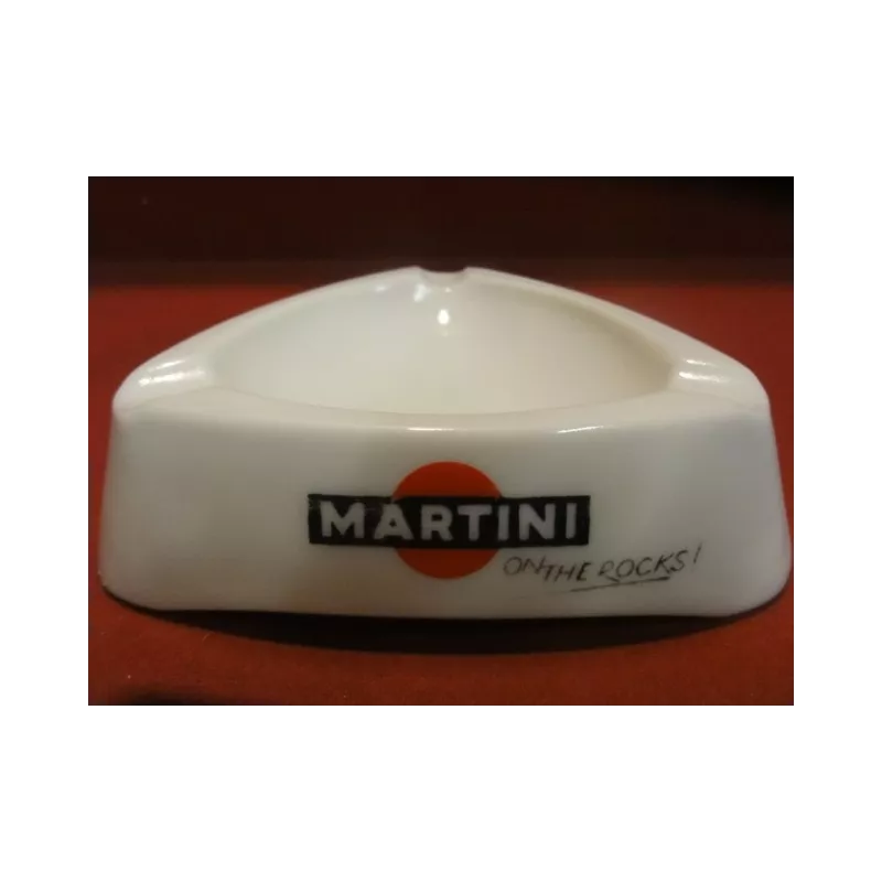 1 CENDRIER MARTINI EN OPALINE