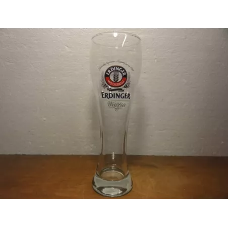 1 VERRE  ERDINGER 30CL HT.22.80CM