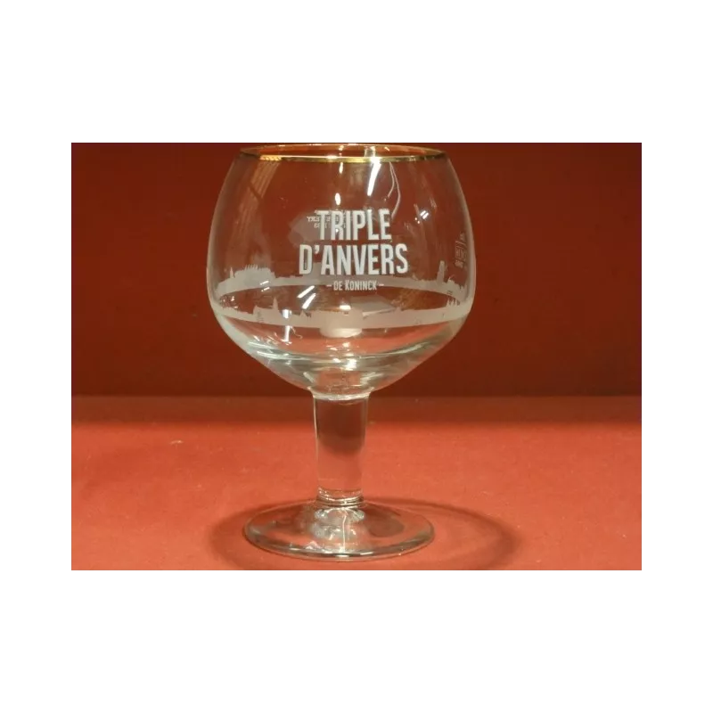 1 VERRE TRIPLE D'ANVERS  33CL HT. 16.20CM