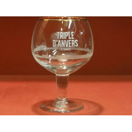 1 VERRE TRIPLE D'ANVERS  33CL HT. 16.20CM