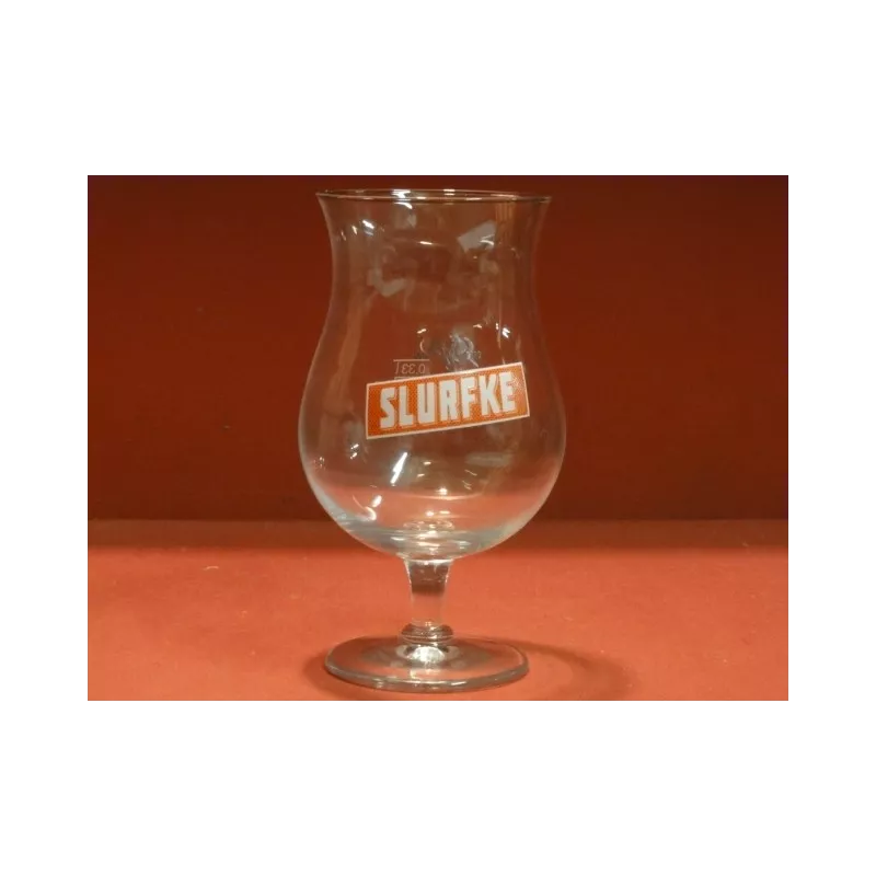 1 VERRE SLURFKE 33CL HT. 17.50CM