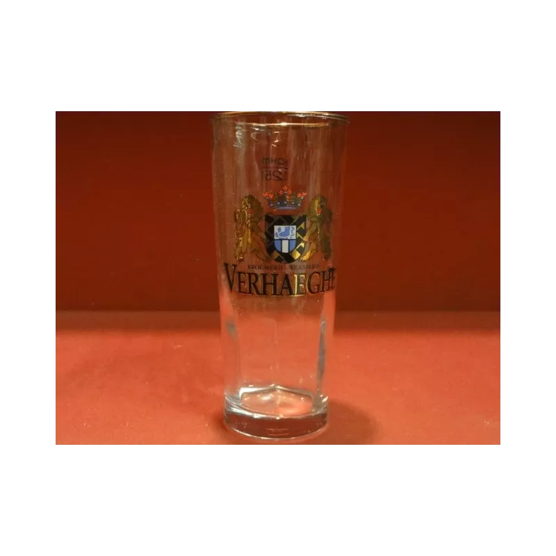 1 VERRE VERHAEGHE 25CL HT. 15CM