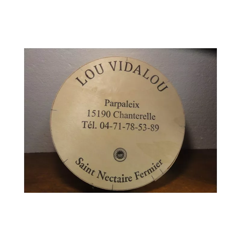 1 BOITE DE FROMAGE  SAINT NECTAIRE  LOU VIDALOU