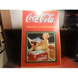 1 CARTON COCA-COLA  60CM X40CM