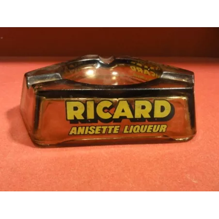 1 CENDRIER RICARD ANISETTE  LIQUEUR 13X13X13