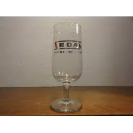 1 VERRE SEDAN 25CL HT. 16.10CM