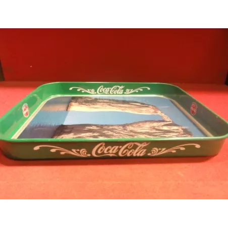 1 PLATEAU COCA-COLA  27.50CM X21CM X3CM