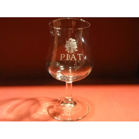 6 VERRES A VIN PIAT 25CL HT.15.80CM