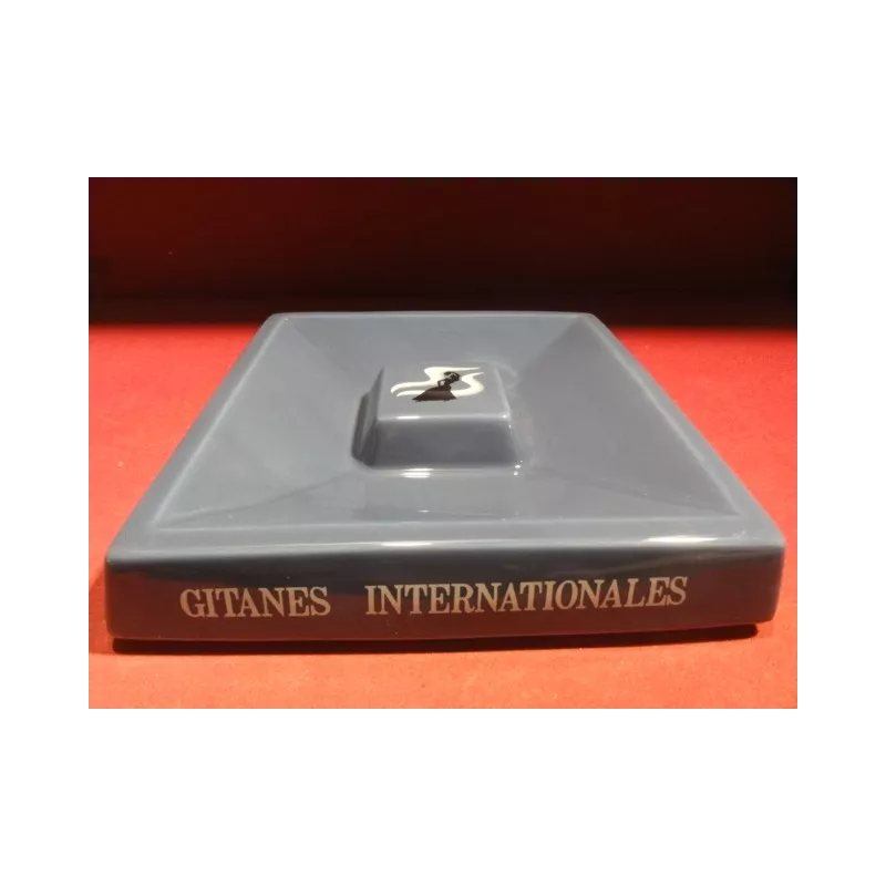 CENDRIER GITANES  INTERNATIONALES  21CM X21CM