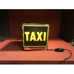 LAMPE TAXI  17CM X15CM X17CM