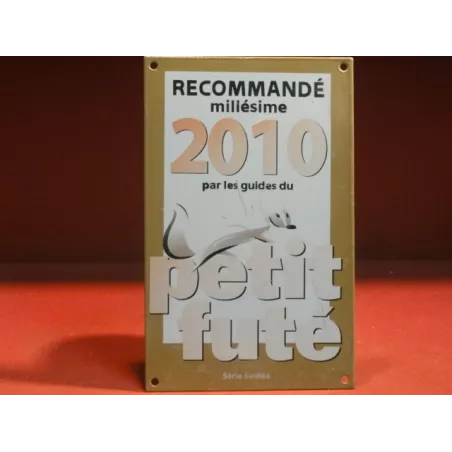 PLAQUE EMAILLEE LES GUIDES DU   PETIT FUTE 2010