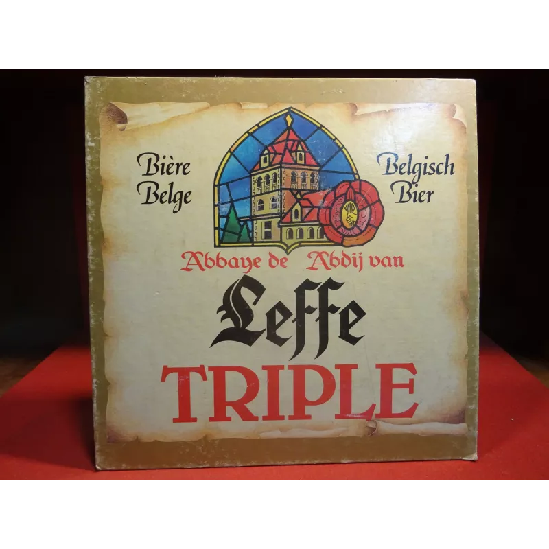 CARTON LEFFE 33CM X33CM