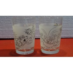 DEUX VERRES TOM AND JERRY HT 10CM