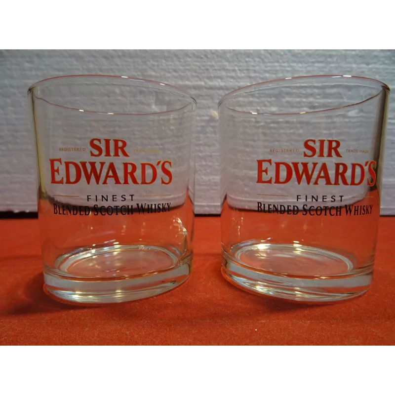 DEUX VERRES SIR EDWARD'S 18CL HT.8.30CM