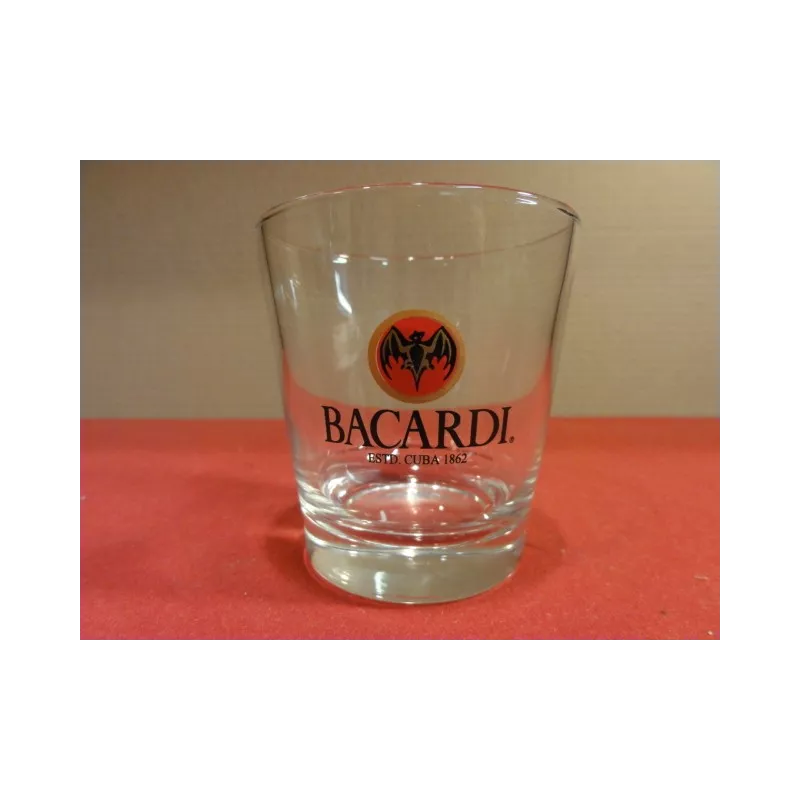 6 VERRES BACARDI 