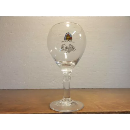 6 VERRES LEFFE 7.5CL HT.13.50CM