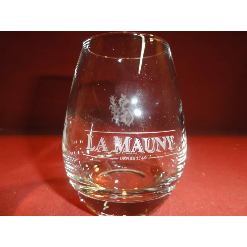 6 VERRES RHUM LA MAUNY  HT. 9.50CM