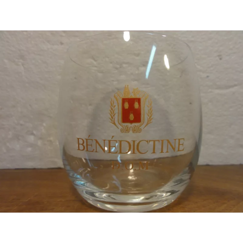 6 VERRES BENEDICTINE  D U M  HT.7.50CM