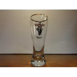 1 VERRE CARLSBERG ELEPHANT 25CL HT.17.80CM