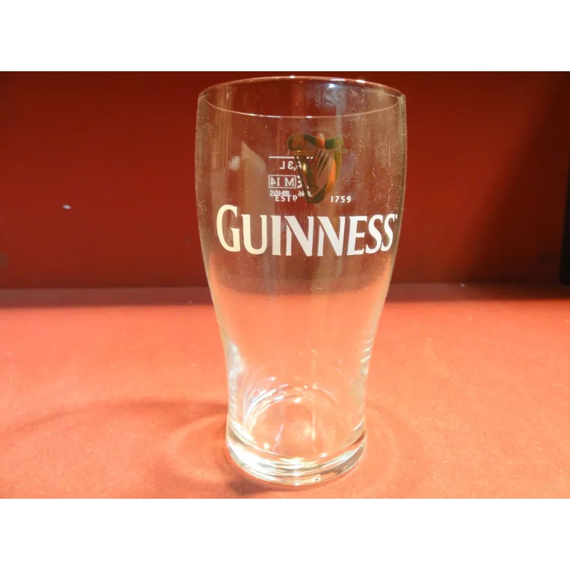 6 VERRES GUINNESS 30CL HT.13.30CM