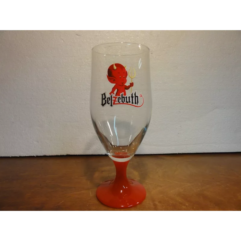 1 VERRE BELZEBUTH 33CL  HT. 18.30CM