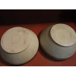 DEUX SALADIERS EN GRES DIAMETRE 22CM