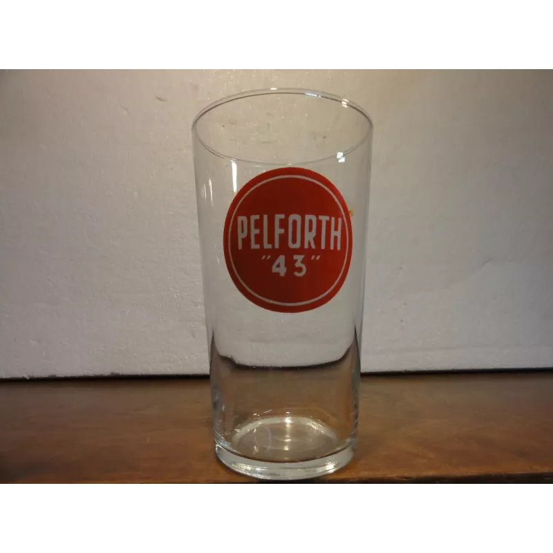 1 VERRE PELFORTH 43   30/33CL HT.13.60CM