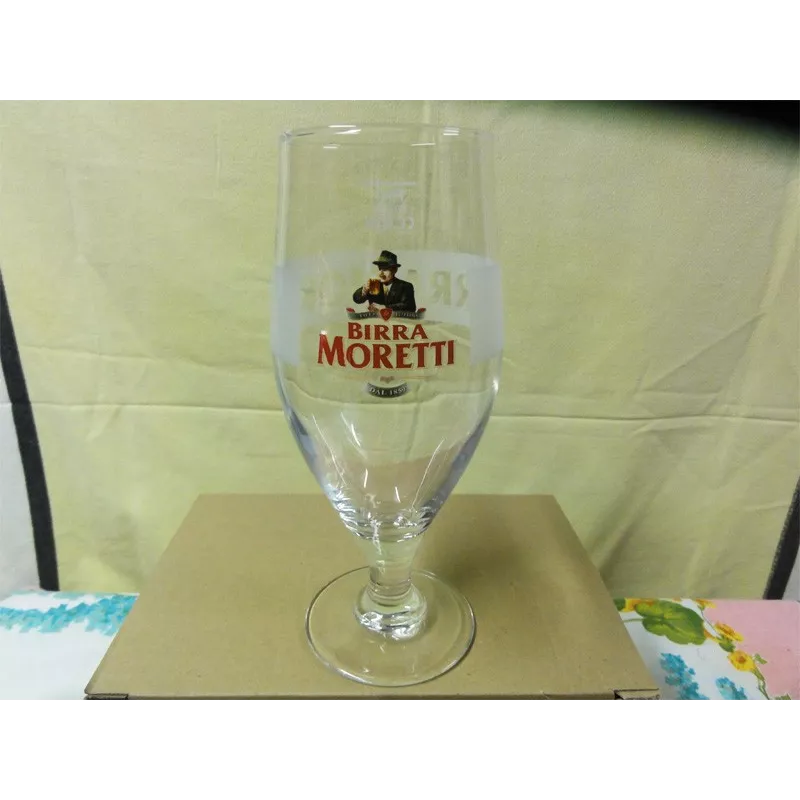 1 BOITE DE 6 VERRES MORETTI  50CL