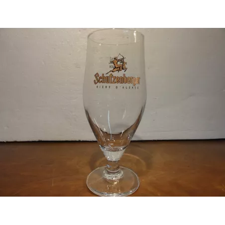 1 VERRE SCHUTZENBERGER  25CL HT.16.70CM