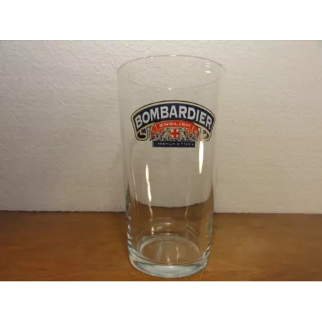 1 VERRE BOMBARDIER  1 PINTE