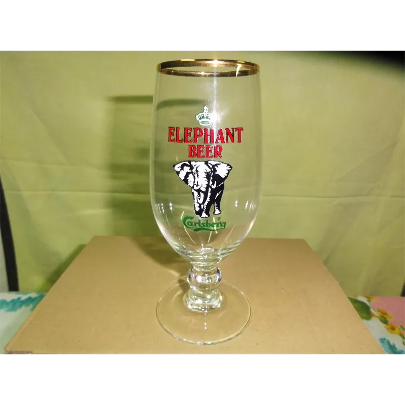 1 VERRE CARLSBERG ELEPHANT 25CL