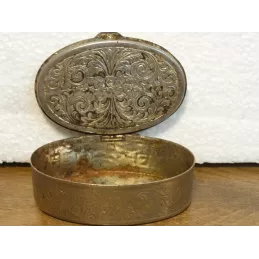 BOITE A BIJOUX  5CM X3.20CM