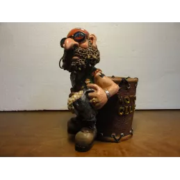 FIGURINE BIKER EN RESINE 16CM X12CM