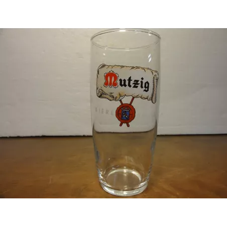 VERRE MUTZIG 25CL  YEUX BLANCS HT.13.40CM