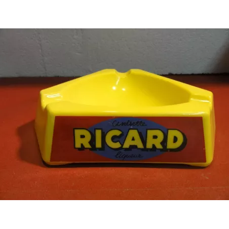 GRAND CENDRIER RICARD EN OPALINE