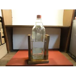 1 BALANCELLE  JOHNNIE WALKER  HT 46CM  20X13