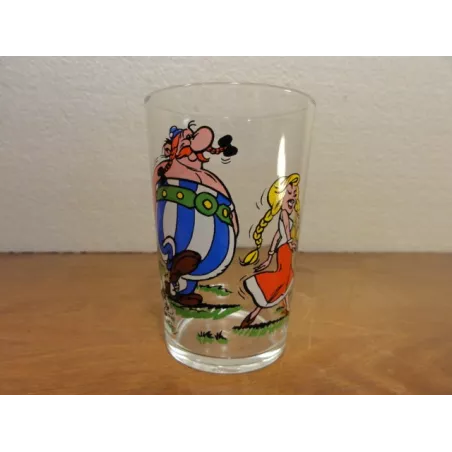 1 VERRE A MOUTARDE  OBELIX  1968