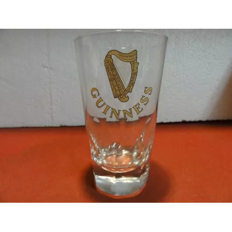 1 VERRE GUINNESS  33CL HT.14.80CM