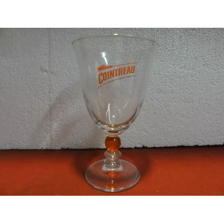 6 VERRES COINTREAU  25CL HT.15.30CM