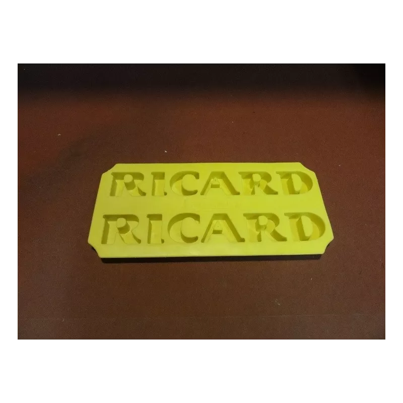 MOULE A GLACON RICARD