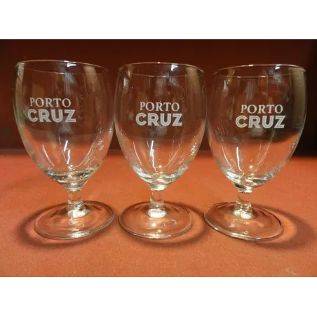3 VERRES PORTO  CRUZ 10CL HT.10CM