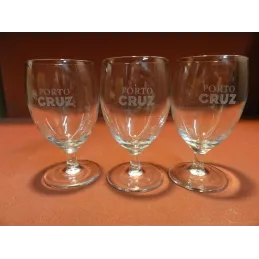3 VERRES PORTO CRUZ 10CL HT 10CM